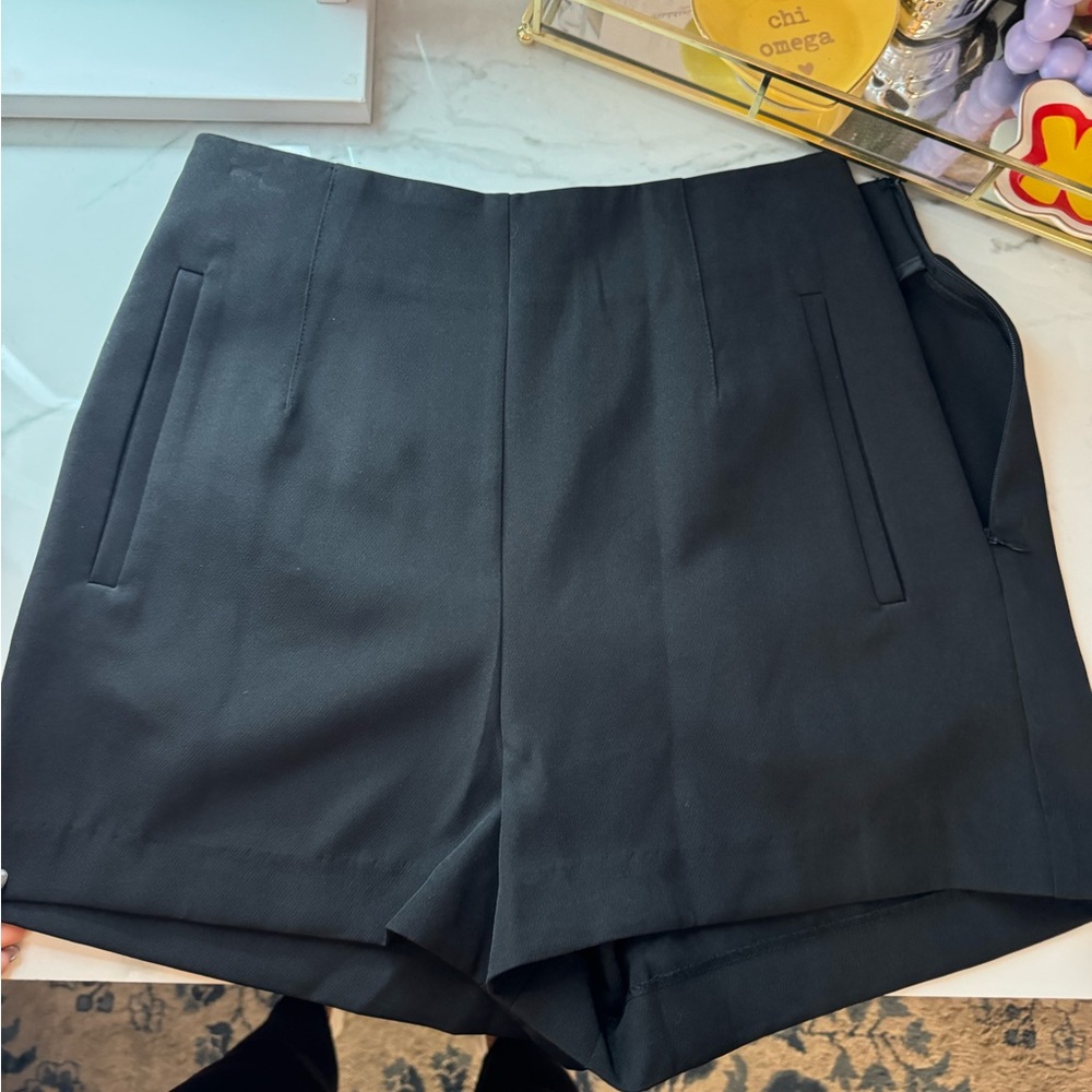 Mini skirt!